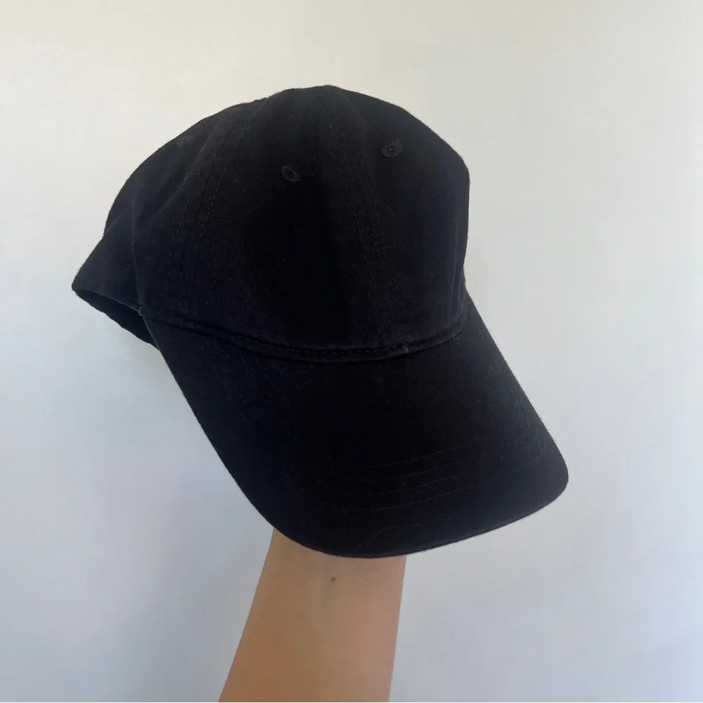 H&M kids black adjustable baseball cap 8-14 Y